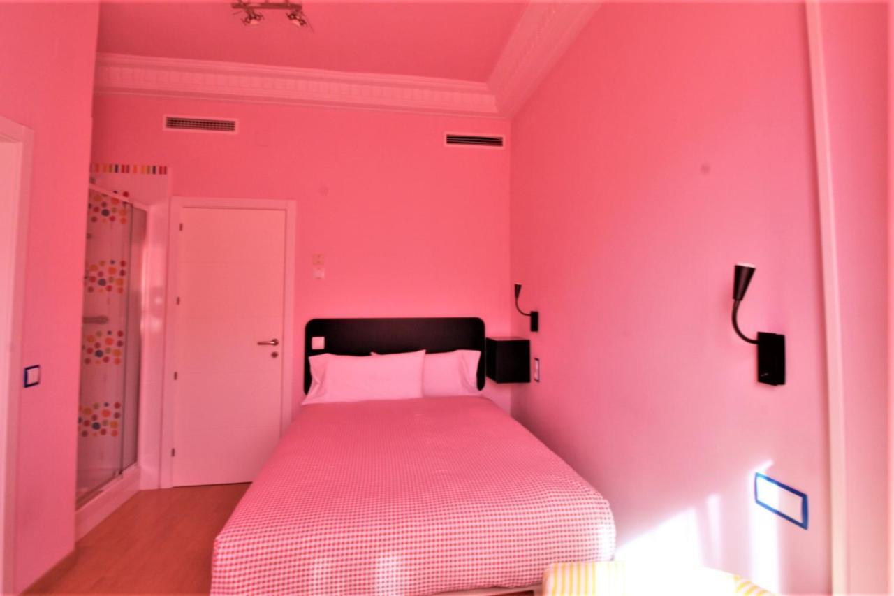 Hostal Arco Iris Madrid Esterno foto