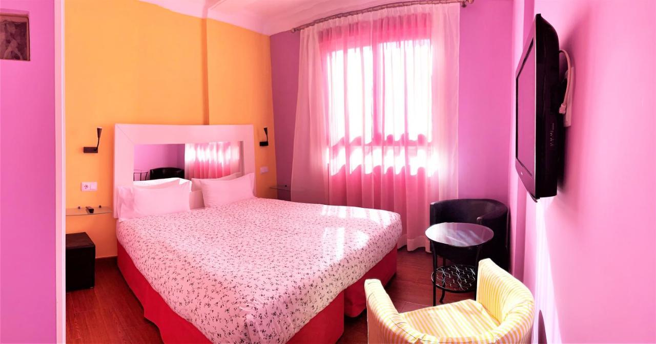 Hostal Arco Iris Madrid Esterno foto